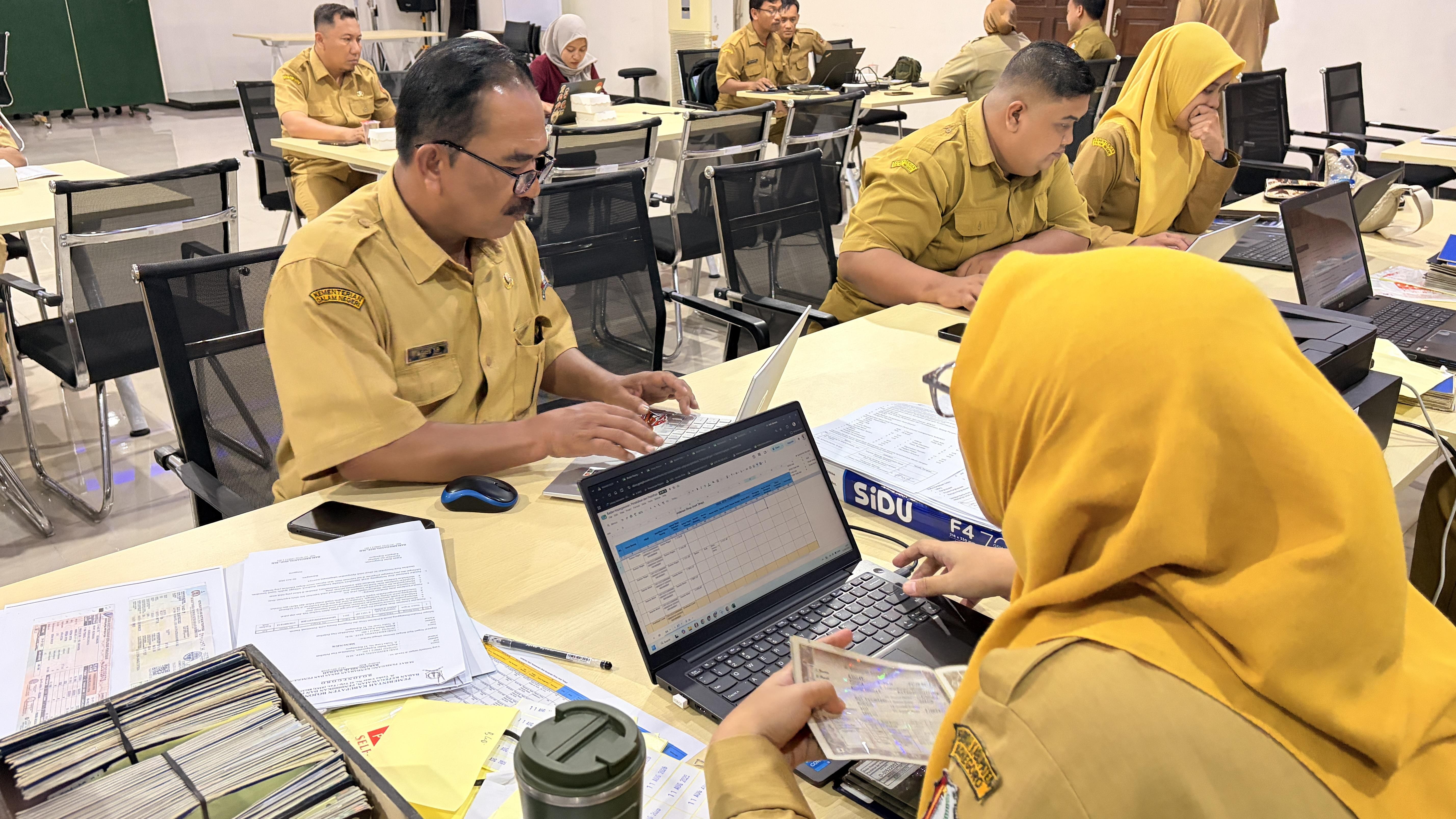 Perkuat Tata Kelola Aset, BPKAD Bojonegoro Lakukan Desk Pemantauan dan Pengendalian BMD Kendaraan Dinas